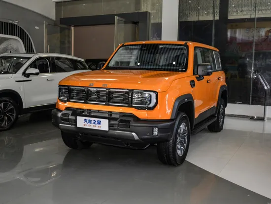 off-Road Vehicles Beijing Bj40 Gas Petrol SUV with High Quality Large SUV Fuel Petrol Car