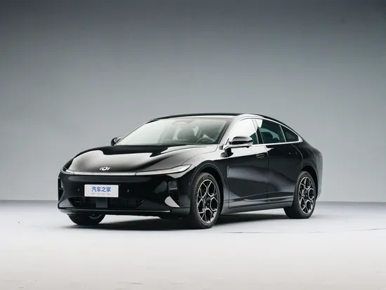 in Stock Changan Qiyuan A07 Extended Range EV Plug-in Hybrid Sedan 5 Doors Medium Large Hatchback