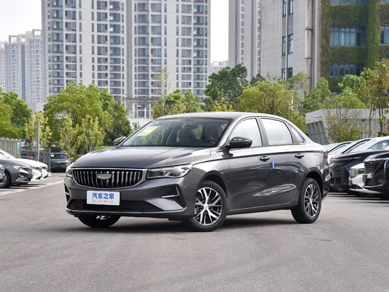 Special Sale of Used Cars Geely Emgrand Hybrid 5 Doors 5 Seats Subcompact Executive Car