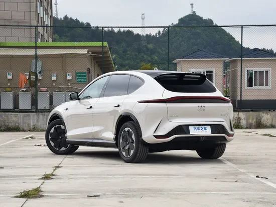 New Energy Vehicle Motors SUV Zhiji Im Ls7 Electric Car for Sale