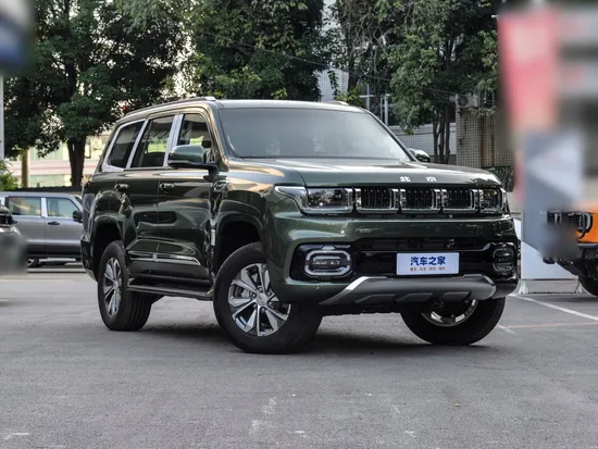Powerful SUV High Speed Beijing Bj60 Hybrid off Road Vehicles 4X4 Jeep Car Family Safety