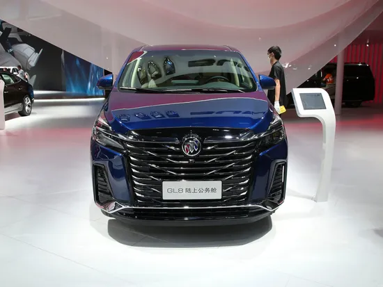 Large Space Cheap Sale Fairly Car for Buick Gl8 7-Seater MPV New Energy Gasoline Car for Family