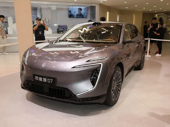 New Energy Cars Avatr 07 Hybrid Electric Car Awd SUV Ultra Version Design