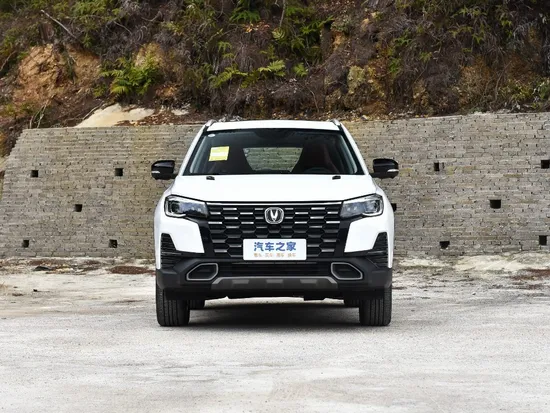in Stock Changan New Car CS75 Gasoline Petrol Vehicle Conventional Fuel Car Changan Auto