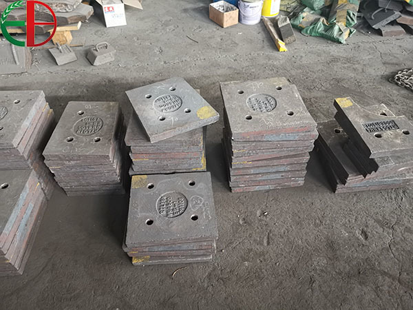 Wear-resistant liner in the mining industry