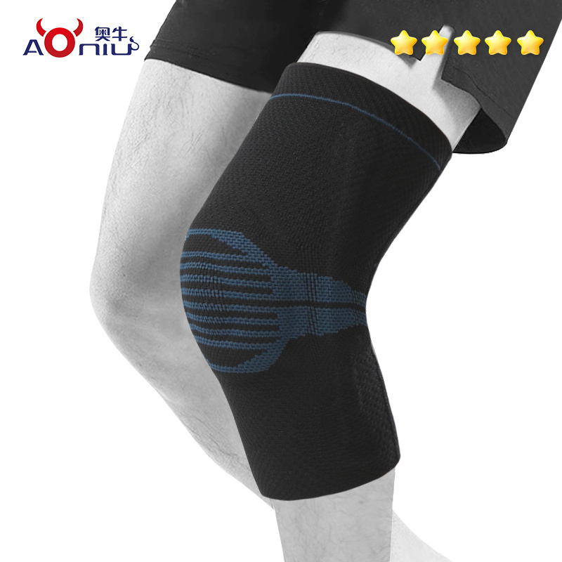Three-color sports knee pads