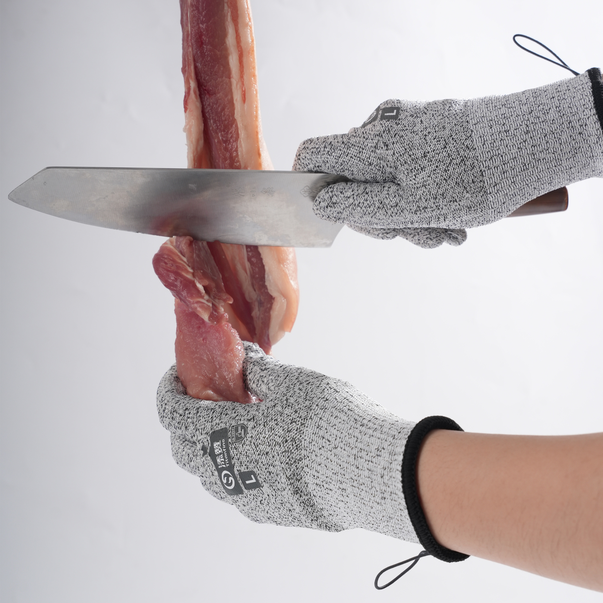 Titanfine Anti-Cut Gloves by Tianzan
