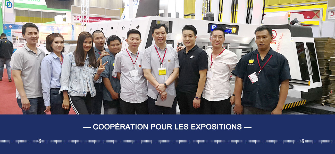 - coopération pour les expositions -