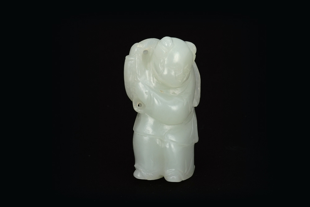 明  白玉童子手把件