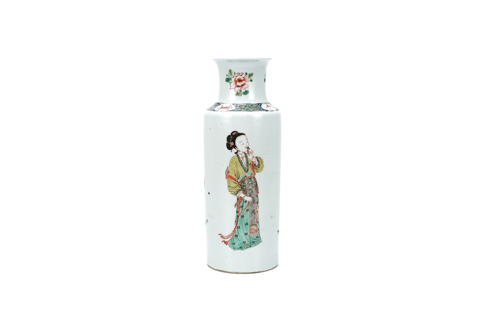 清 五彩仕女圖筒瓶