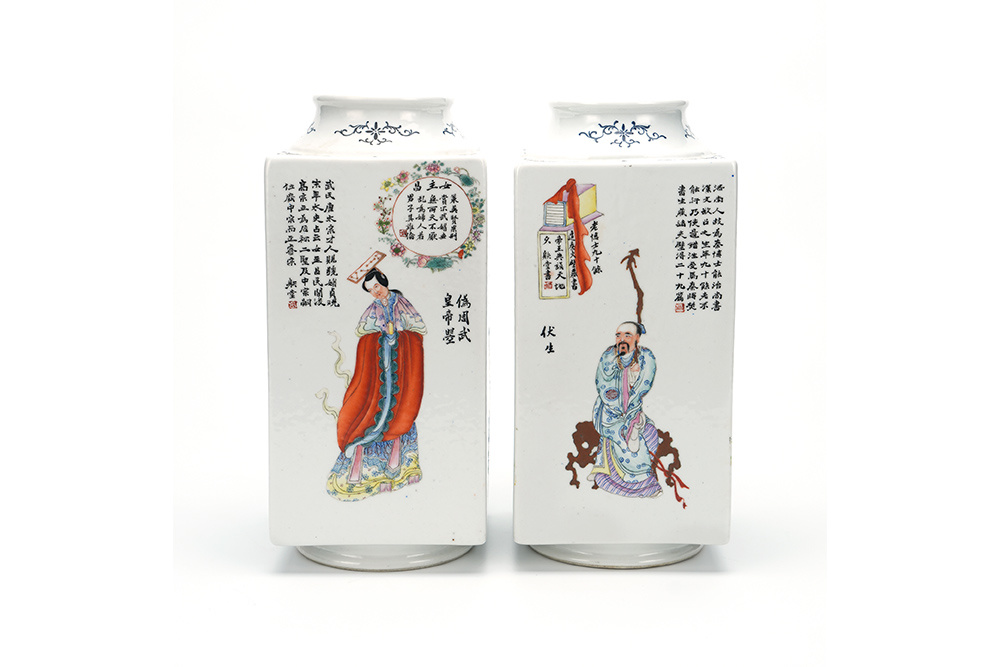 清 粉彩無雙譜四方琮瓶一對(duì)
