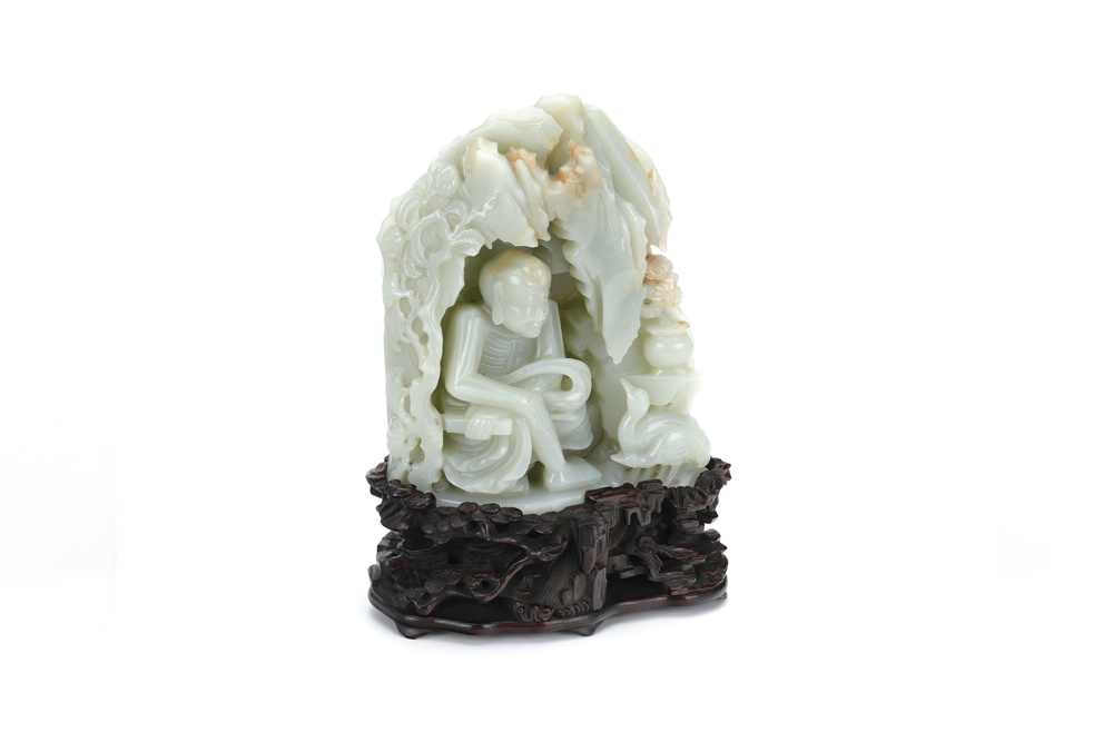 清 青白玉羅漢玉山子（帶座）