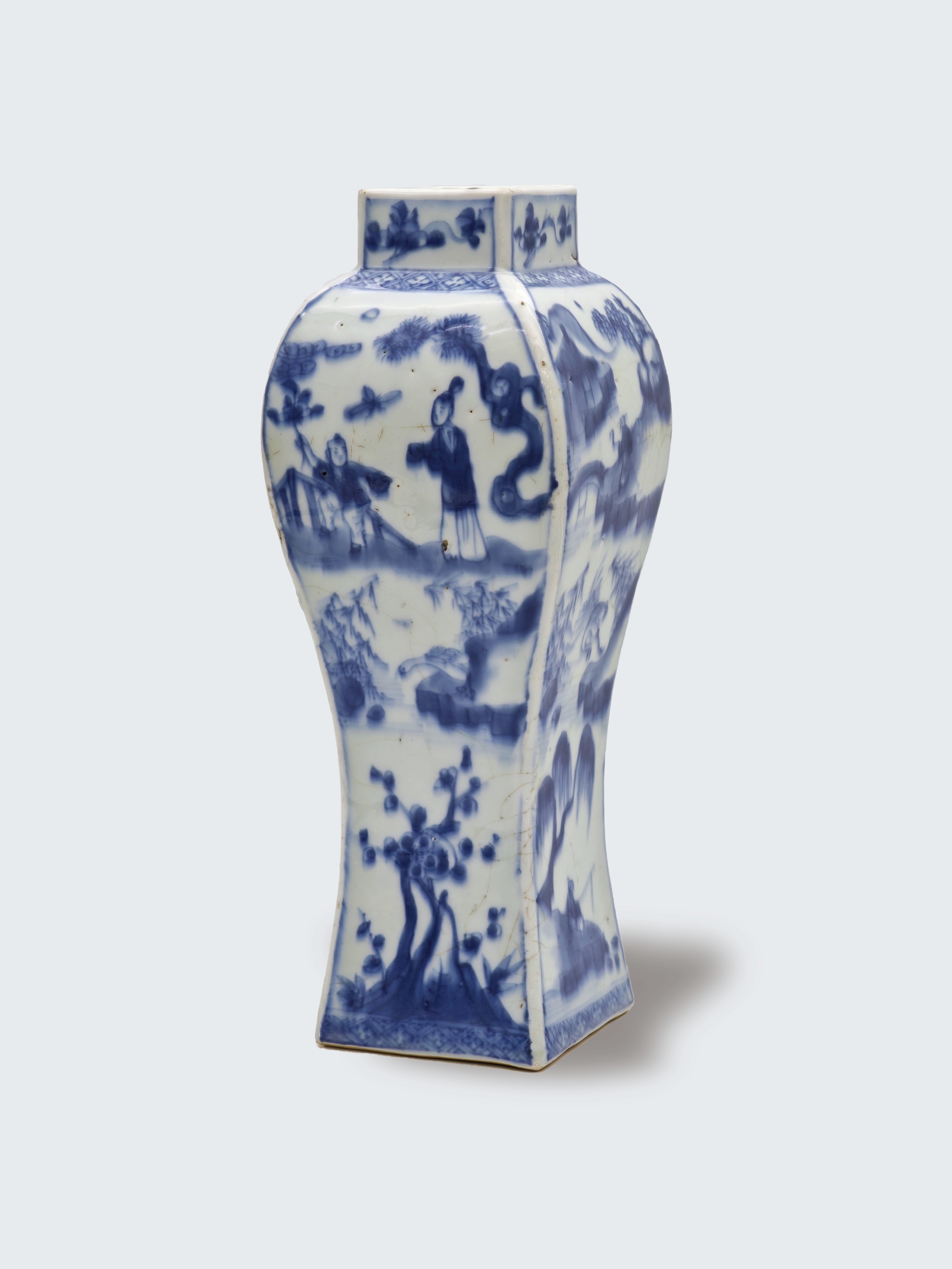 清康熙 青花人物四方瓶