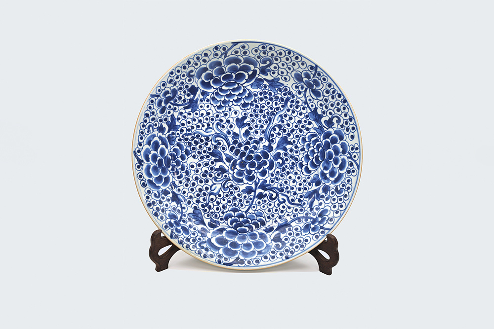 清康熙 青花牡丹大盤