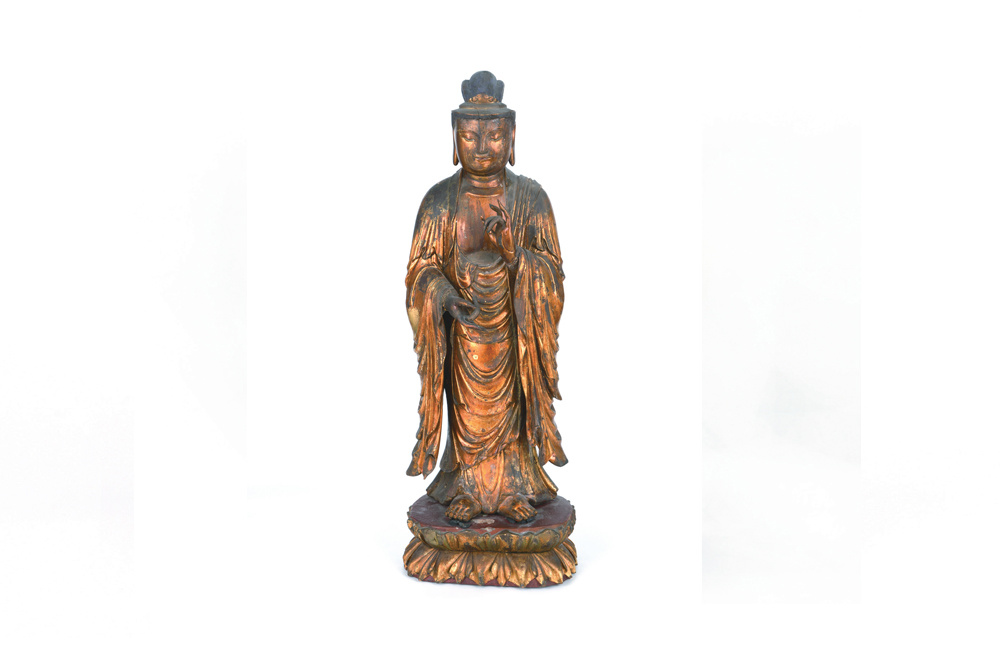 清 漆金木雕觀音立像