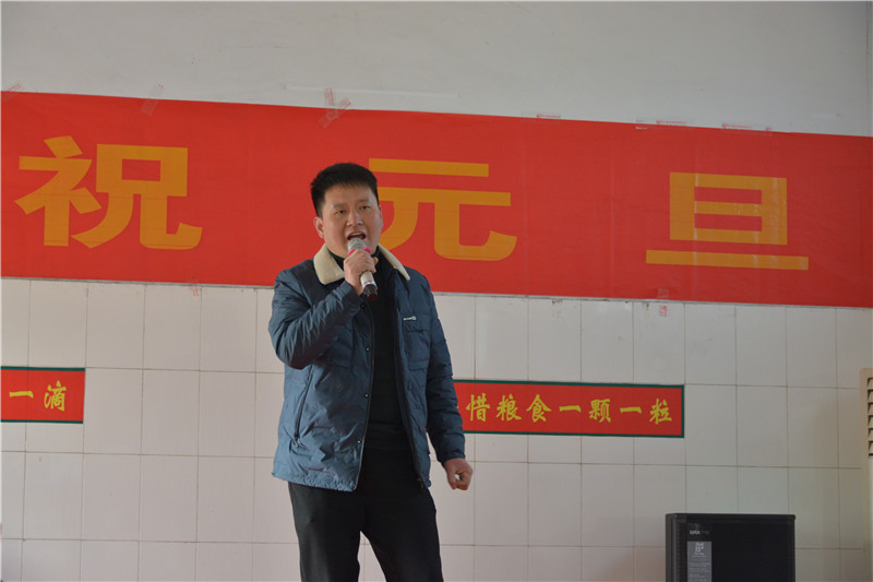 四肖三期必开一期