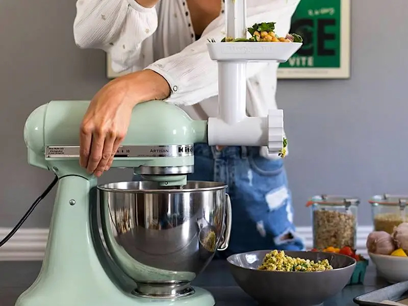 Personal experience tells you whether there is a need to buy a kitchen machine~