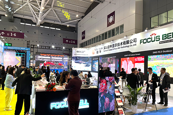 深圳巨牛显示闪耀 ISLE2025展会 创新产品引发现场热潮