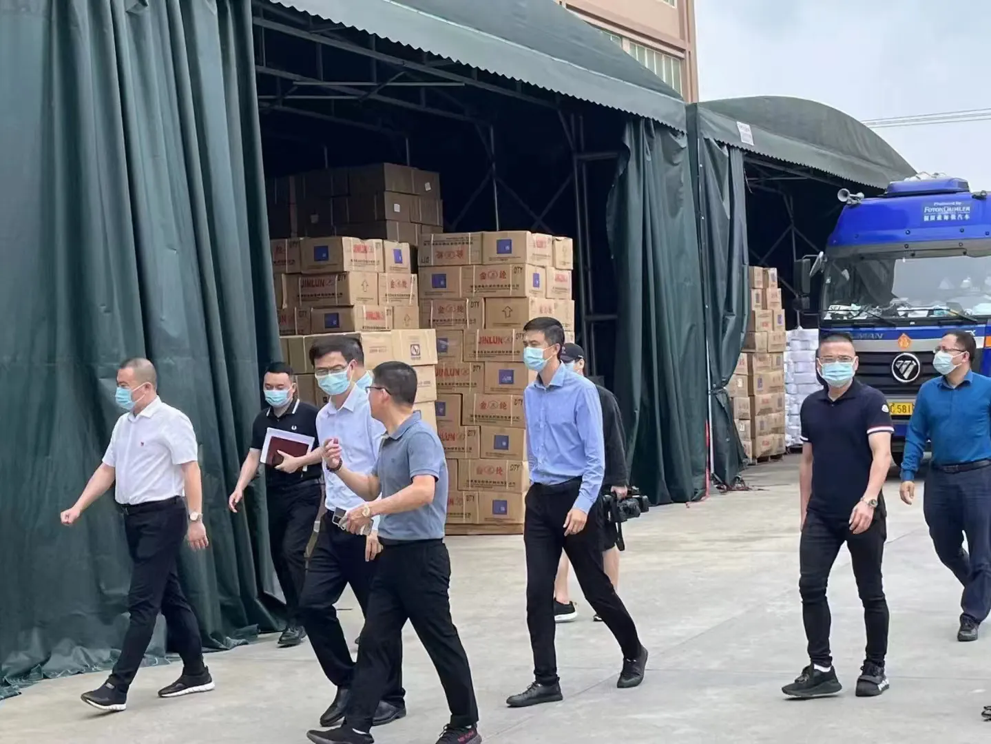 Secretary Huang of Shishi Municipal Party Committee and leaders at all levels visited the company for guidance