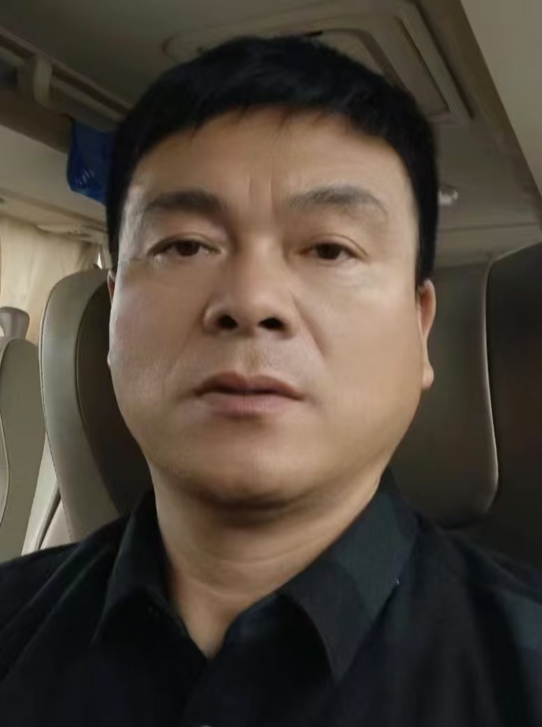 王宏本