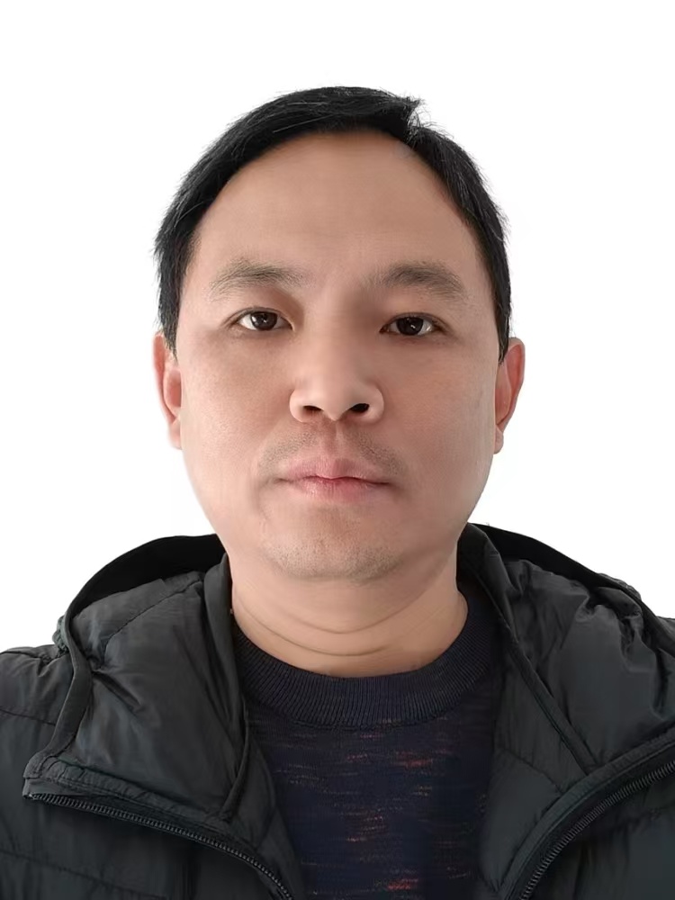 晋亚峰