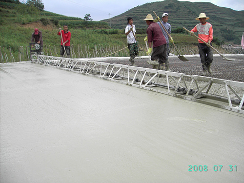 液壓框架整平機