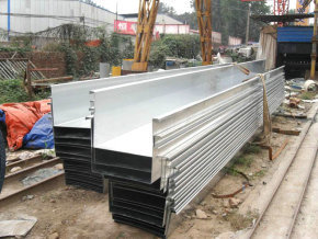 Galvanized gutter