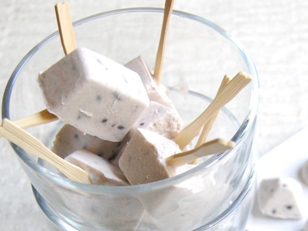Stabilizer for ice cream with Mung Bean Paste and Nuts