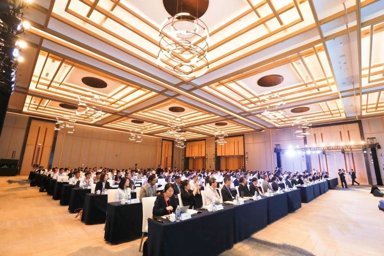 The 8th China (Hangzhou) Green Connection and Manufacturing 2024 Summit Forum is held.