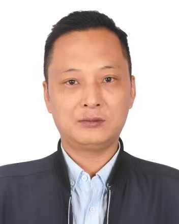 傅云