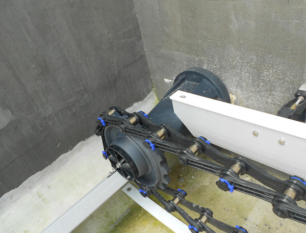 XLBG type non-metallic chain scraper
