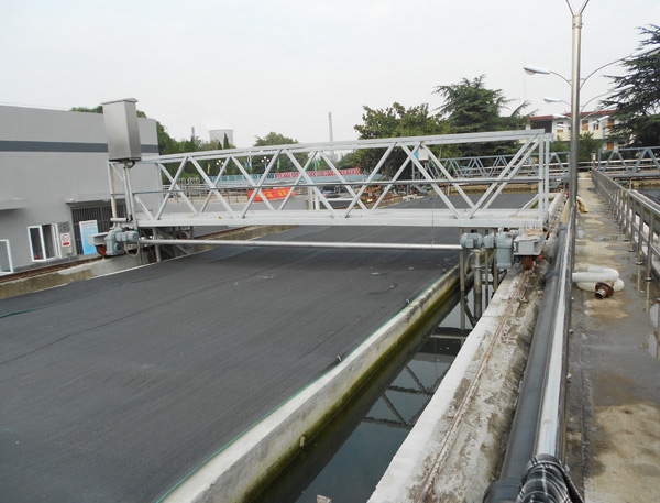 XHJX type gantry crane sludge suction machine