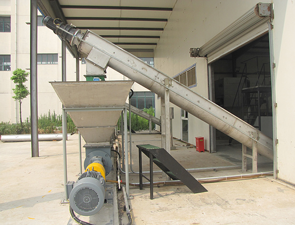 無軸螺旋輸送機 無軸螺旋輸送機