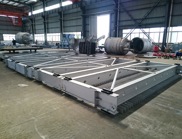 XPLS and XPLW type flat bar screens and grids