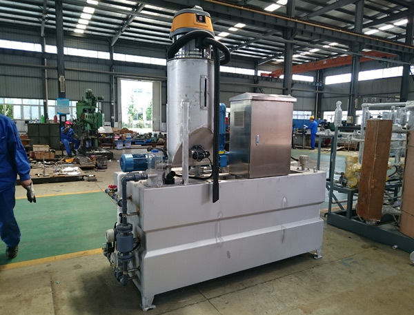 XGTF integrated dissolution and dosing device