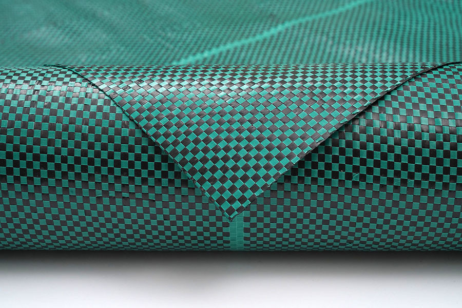 Green grass proof cloth-weed barrier fabric Green grass proof cloth-weed barrier fabric