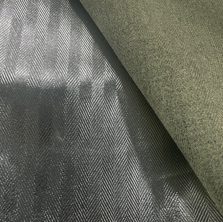 Heat-resistant radiation-proof flame-retardant fabric used in high-temperature protective clothing for metallurgical steelmaking