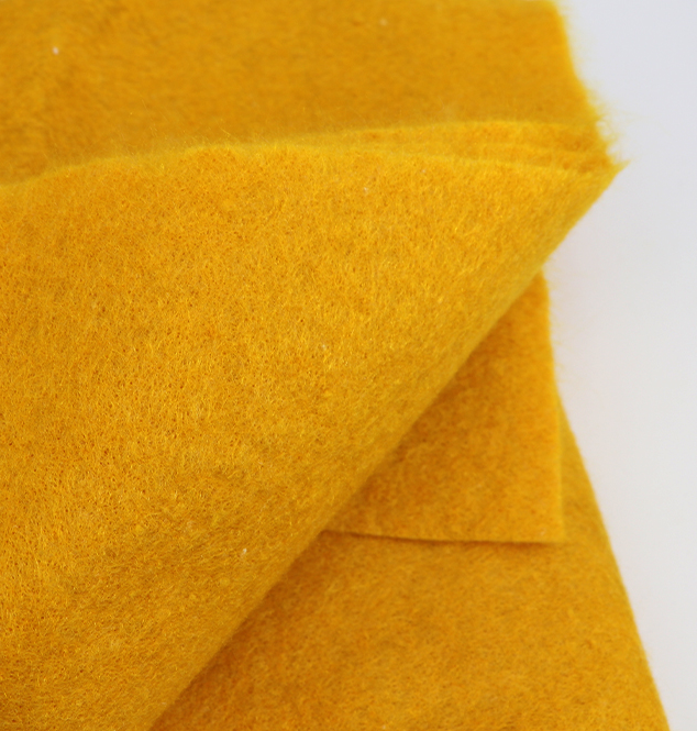 Fire-resistant isolation layer for tunnel engineering, polyimide fabric resistant to moisture and high temperatures Fire-resistant isolation layer for tunnel engineering, polyimide fabric resistant to moisture and high temperatures