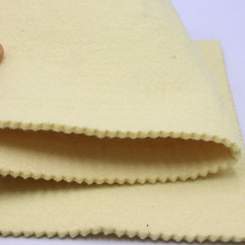 Outdoor camping gear innovation: Aramid flame-retardant and waterproof fabric withstands harsh weather. Outdoor camping gear innovation: Aramid flame-retardant and waterproof fabric withstands harsh weather.