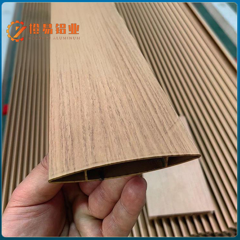 Extrusion mold custom louvered aluminum profile