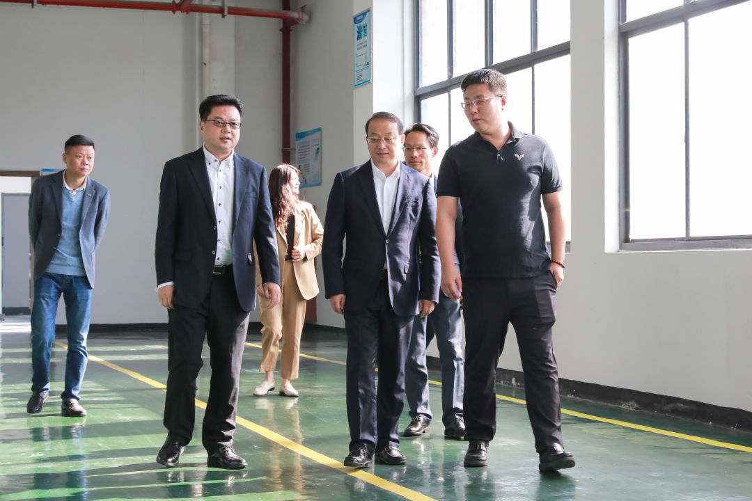 吴中区委副书记、区长顾晓东调研走访阳铭智能