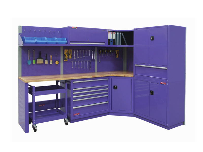 Understanding the Materials Used in High-Quality Plastics Tool Workbenches