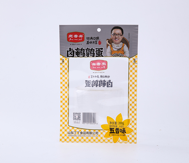 Snacks vacuum packaging