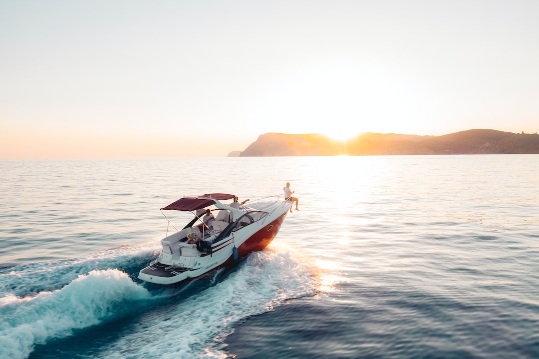 Choosing the Right Outboard Anodized Hydraulic Jack Plate for Your Vessel