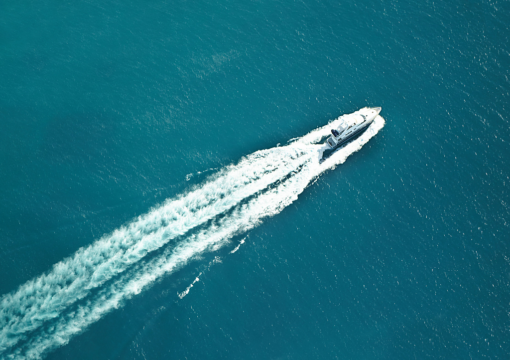 The Ultimate Guide to Choosing a Hydraulic Jack Plate for Your Boat