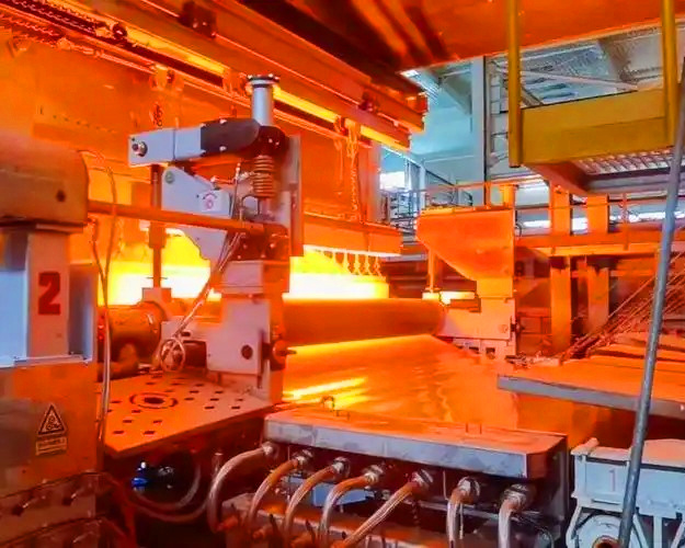 Successful application case of fused zirconia corundum brick in a large glass production enterprise