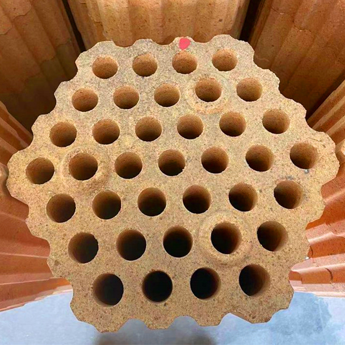 Clay bricks for hot blast stoves