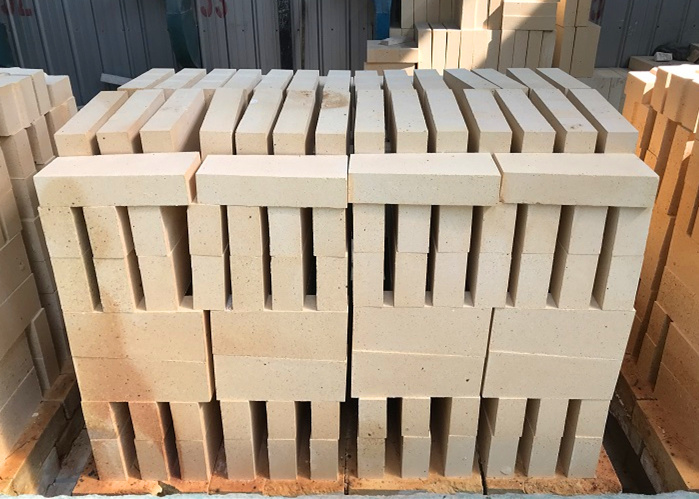 Low creep high alumina bricks