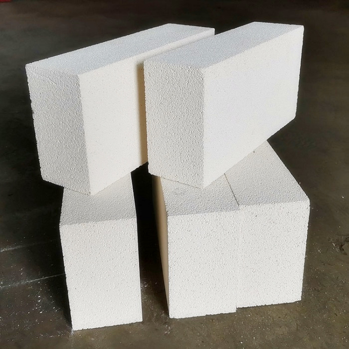 Lightweight heat-insulating refractory bricks help high-temperature industries to save energy efficiently