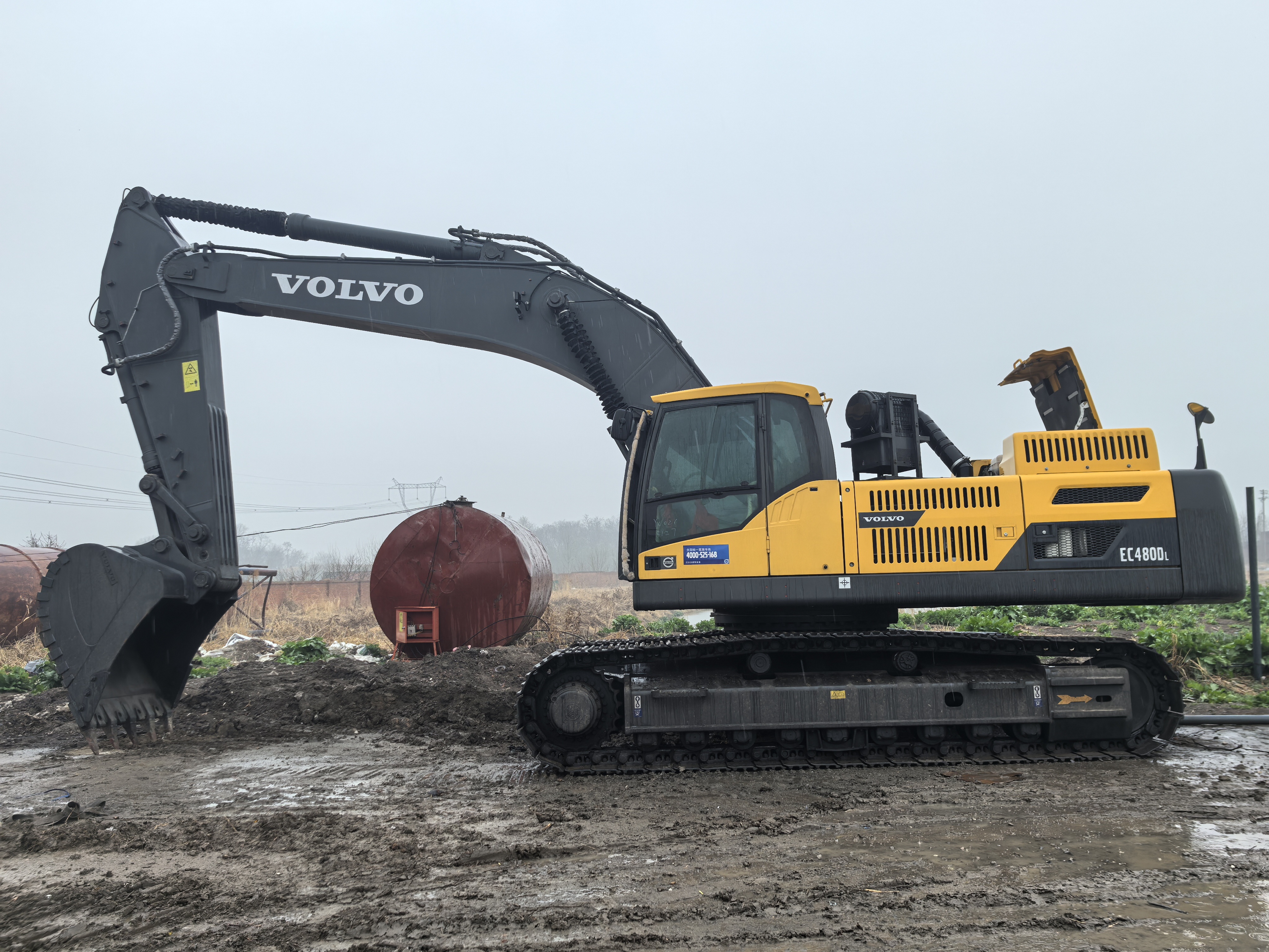 Unlocking the Potential of Used Komatsu PC240LC Excavators in Construction Projects